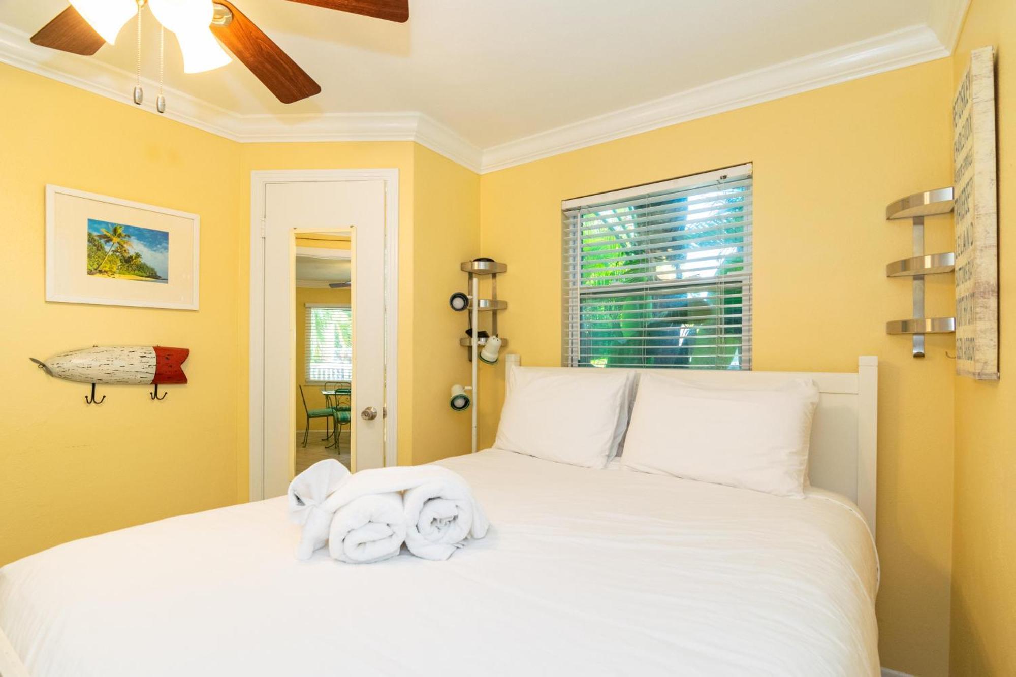 Anna Cabana Bungalow #1 Holmes Beach Bagian luar foto