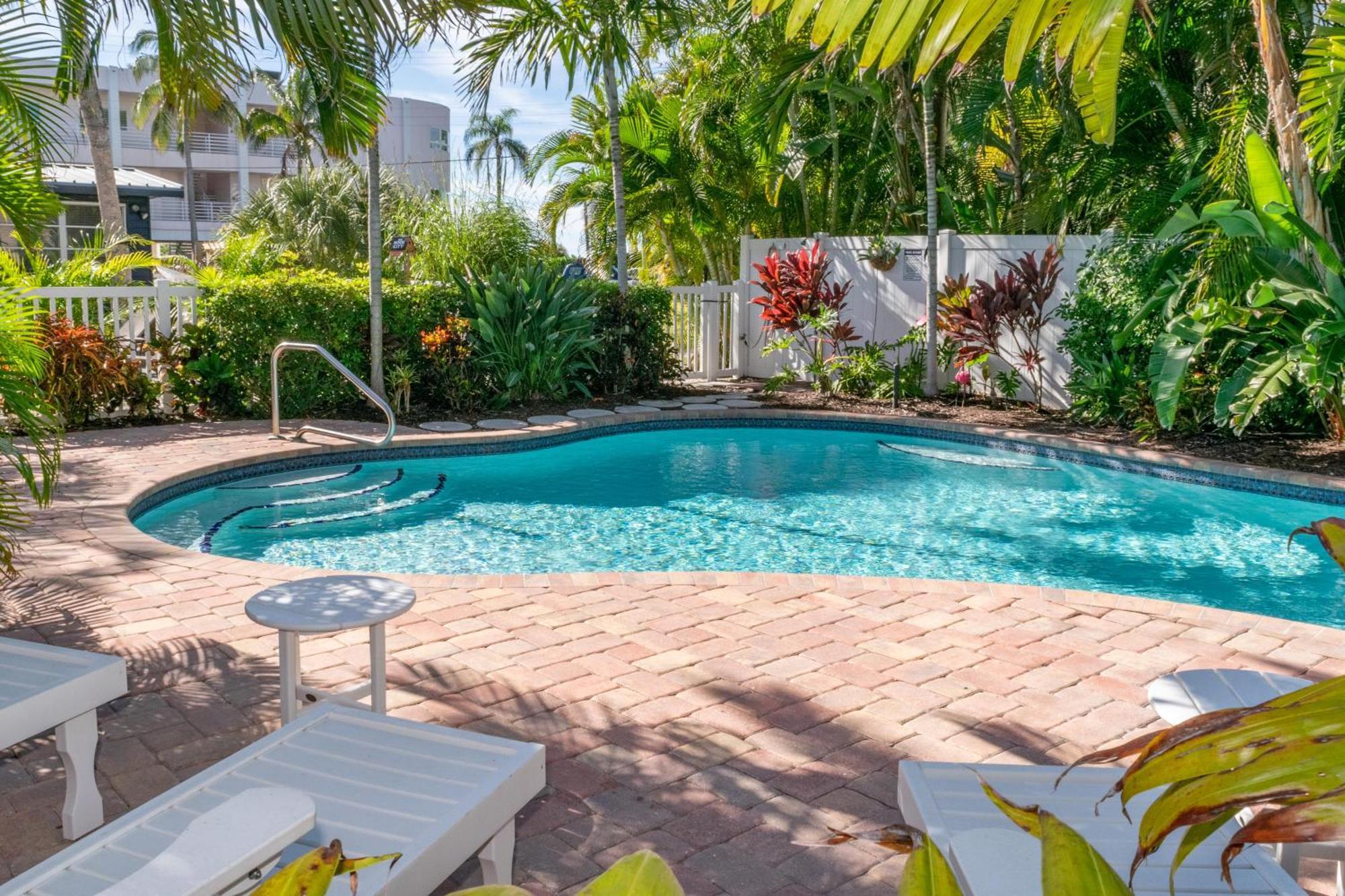 Anna Cabana Bungalow #1 Holmes Beach Bagian luar foto